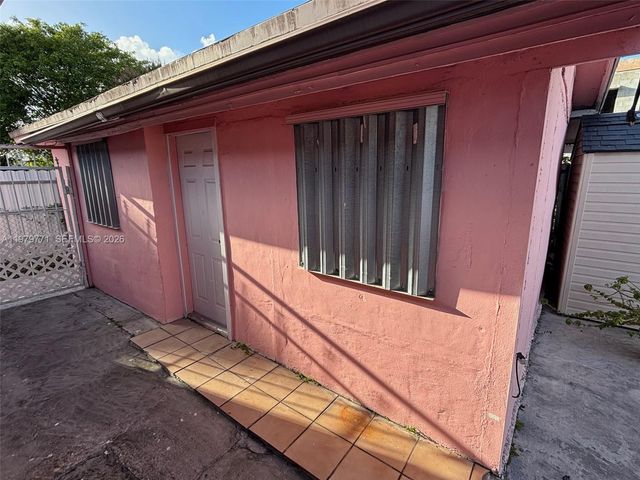 3533 NW 2nd Terrace, Miami, FL 33125