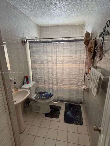 3533 NW 2nd Terrace, Miami, FL 33125