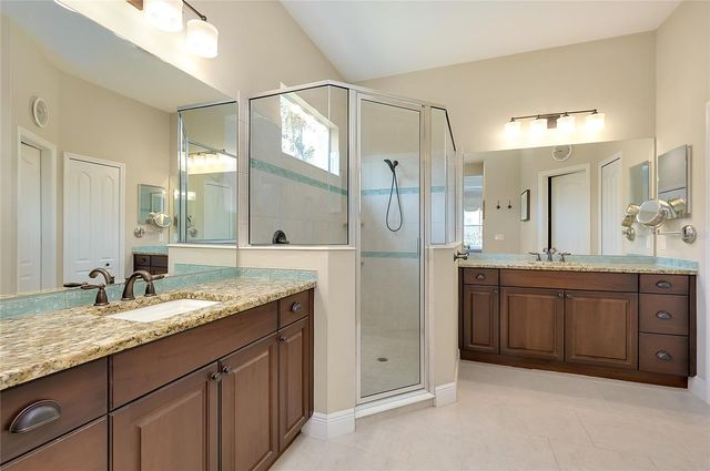 12235 THORNHILL COURT, Lakewood Ranch, FL 34202