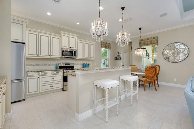 12235 THORNHILL COURT, Lakewood Ranch, FL 34202