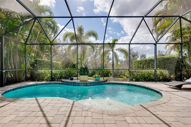12235 THORNHILL COURT, Lakewood Ranch, FL 34202