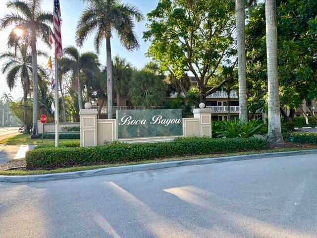 21 Royal Palm Way 2020, Boca Raton, FL 33432