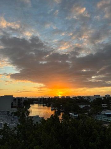 21 Royal Palm Way 2020, Boca Raton, FL 33432