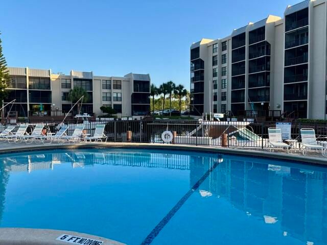 21 Royal Palm Way 2020, Boca Raton, FL 33432