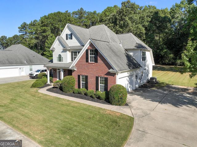 205 Keaton Drive, Fayetteville, GA 30215