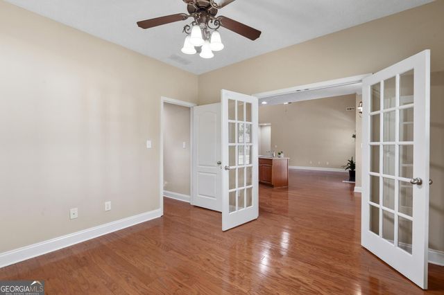 205 Keaton Drive, Fayetteville, GA 30215