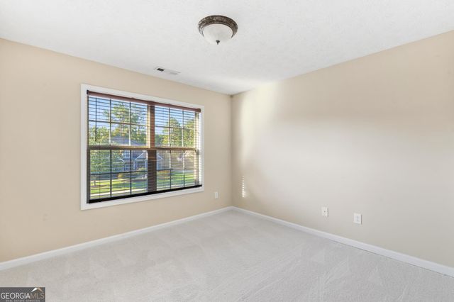 205 Keaton Drive, Fayetteville, GA 30215