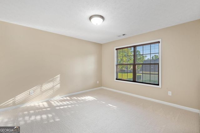 205 Keaton Drive, Fayetteville, GA 30215