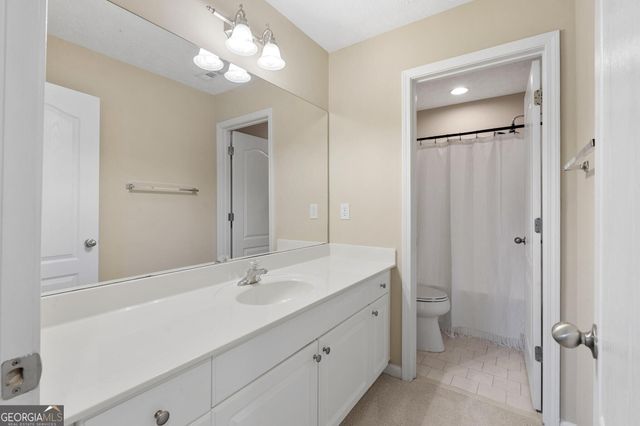 205 Keaton Drive, Fayetteville, GA 30215
