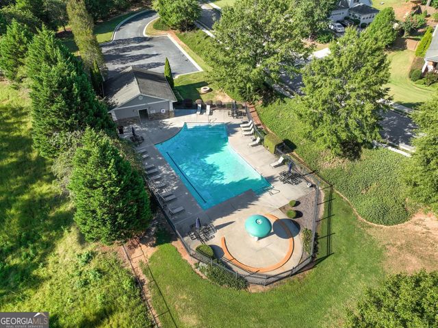 205 Keaton Drive, Fayetteville, GA 30215