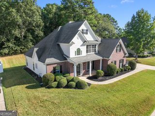 205 Keaton Drive, Fayetteville, GA 30215