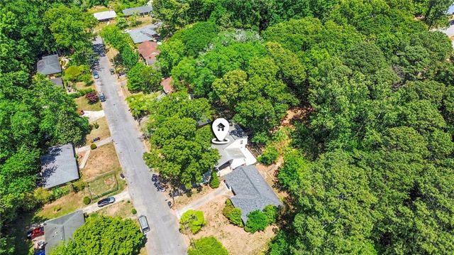 2828 Cloverhurst Drive, East Point, GA 30344