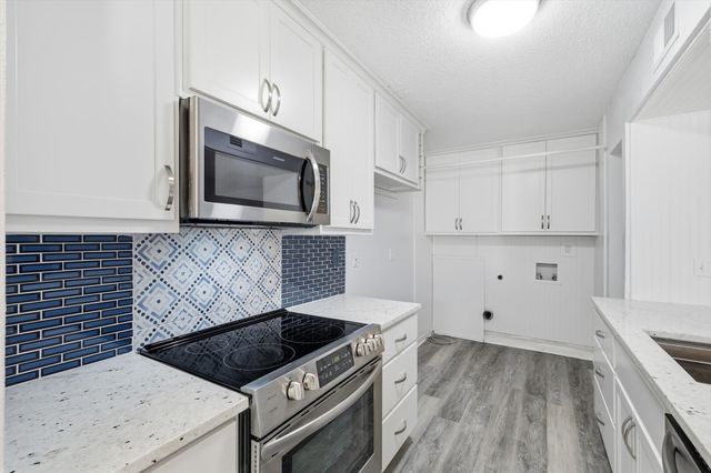 2705 Westgate Drive, Arlington, TX 76015