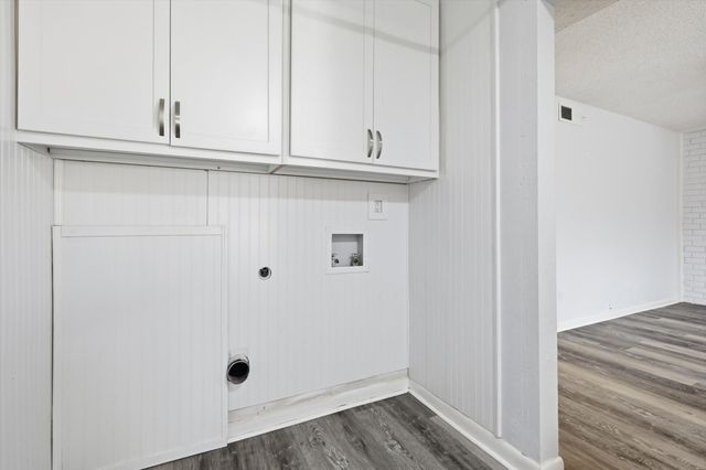 2705 Westgate Drive, Arlington, TX 76015