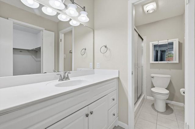 2705 Westgate Drive, Arlington, TX 76015