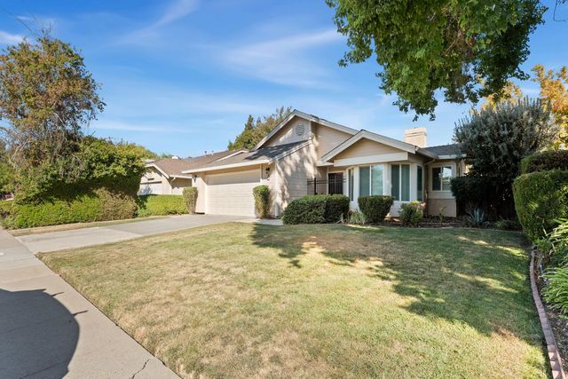 50 Rollingbrook Cir, Sacramento, CA 95833