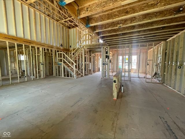 9558 Hemingway Drive, Indianapolis, IN 46239