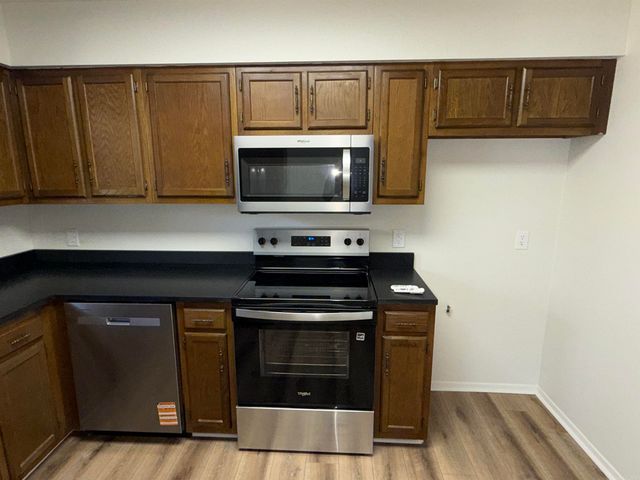 220 Cooper St Apt 6B, Hot Springs, AR 71913