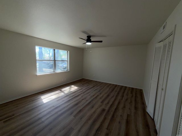 220 Cooper St Apt 6B, Hot Springs, AR 71913