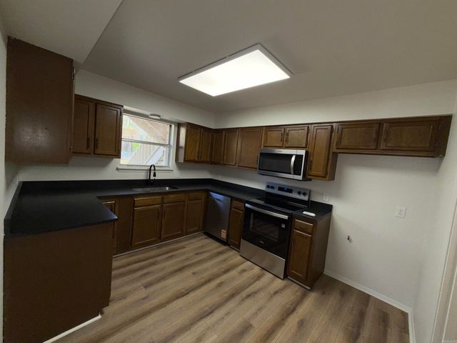 220 Cooper St Apt 6B, Hot Springs, AR 71913