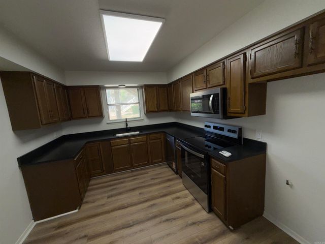 220 Cooper St Apt 6B, Hot Springs, AR 71913