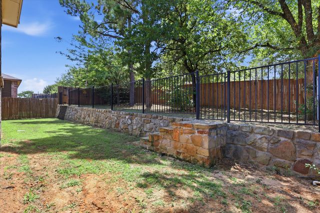 4428 Terraview Drive, Arlington, TX 76001