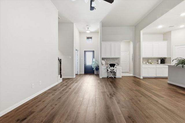 4428 Terraview Drive, Arlington, TX 76001