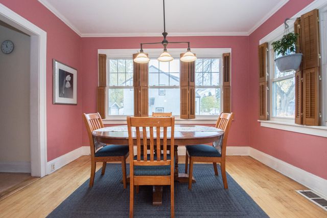 1112 University Drive S, Fargo, ND 58103