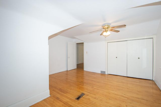 1112 University Drive S, Fargo, ND 58103