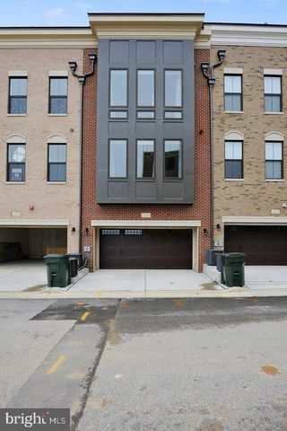 520 HARBORVIEW DR, Oxon Hill, MD 20745