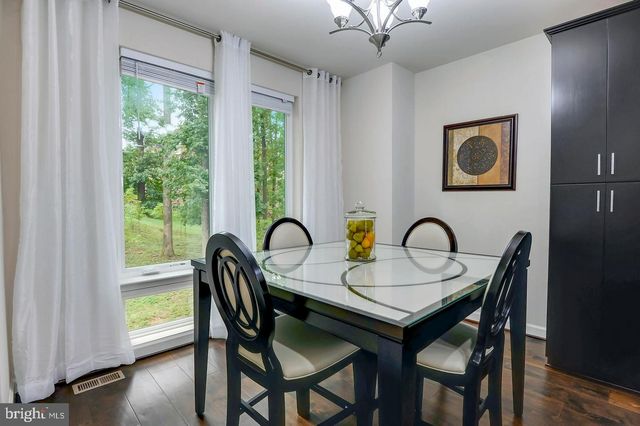 520 HARBORVIEW DR, Oxon Hill, MD 20745
