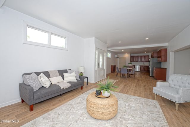 714 Route 29, Milton, NY 12863