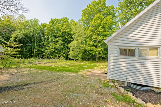 714 Route 29, Milton, NY 12863