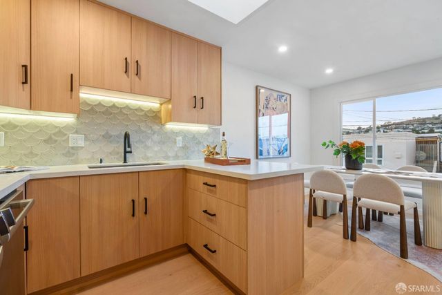 147 Gaven Street, San Francisco, CA 94134