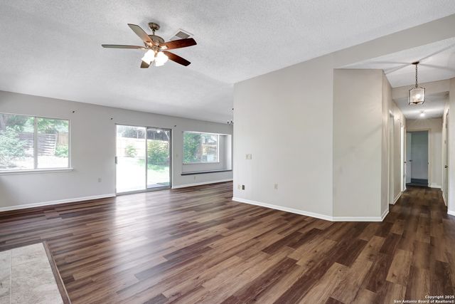 10332 Flatland Trl, Converse, TX 78109