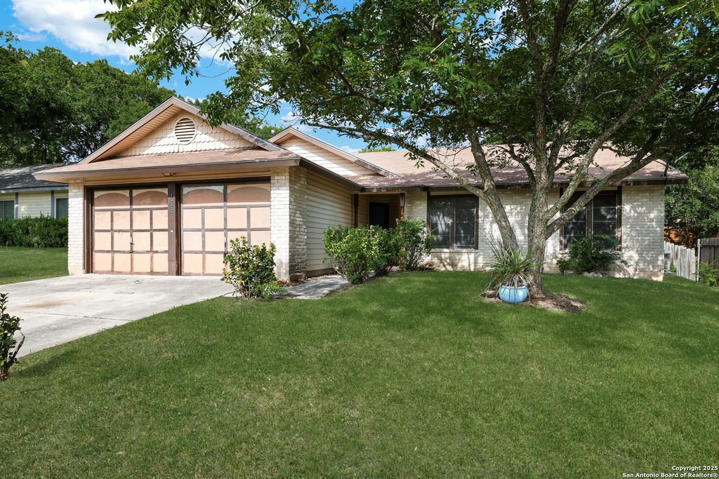 10332 Flatland Trl, Converse, TX 78109