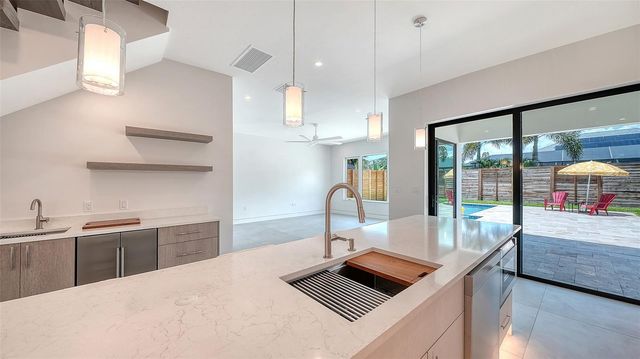 2225 FLORINDA STREET, Sarasota, FL 34231