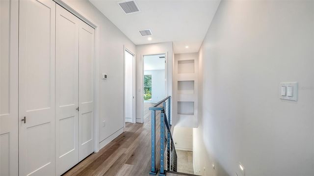 2225 FLORINDA STREET, Sarasota, FL 34231