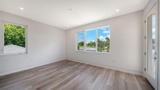2225 FLORINDA STREET, Sarasota, FL 34231