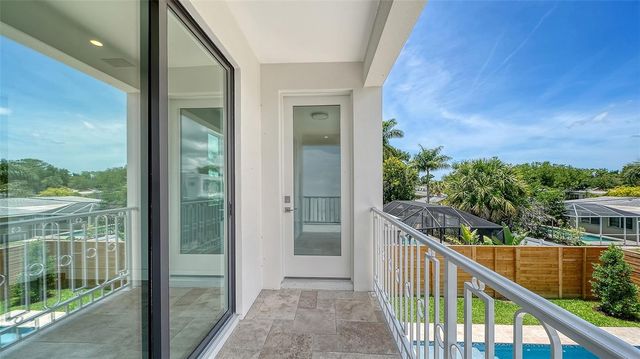 2225 FLORINDA STREET, Sarasota, FL 34231