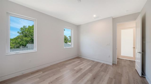 2225 FLORINDA STREET, Sarasota, FL 34231