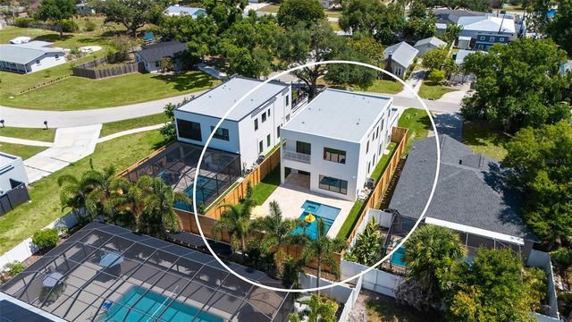 2225 FLORINDA STREET, Sarasota, FL 34231
