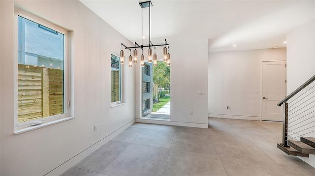 2225 FLORINDA STREET, Sarasota, FL 34231