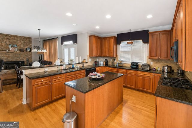 1699 Harlington Road, Smyrna, GA 30082