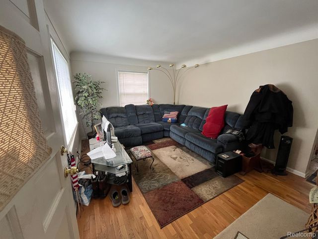 1826 GREENBROOK Lane, Flint, MI 48507