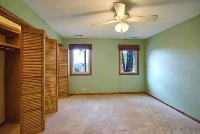 10 Berlanga Circle, Hot Springs Village, AR 71909