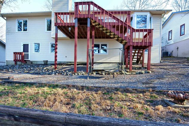 10 Berlanga Circle, Hot Springs Village, AR 71909