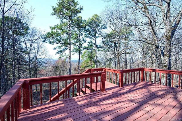 10 Berlanga Circle, Hot Springs Village, AR 71909