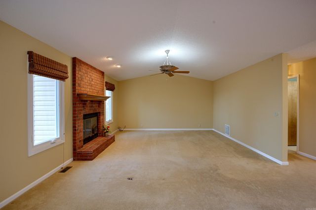 10 Berlanga Circle, Hot Springs Village, AR 71909