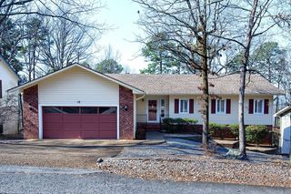 10 Berlanga Circle, Hot Springs Village, AR 71909